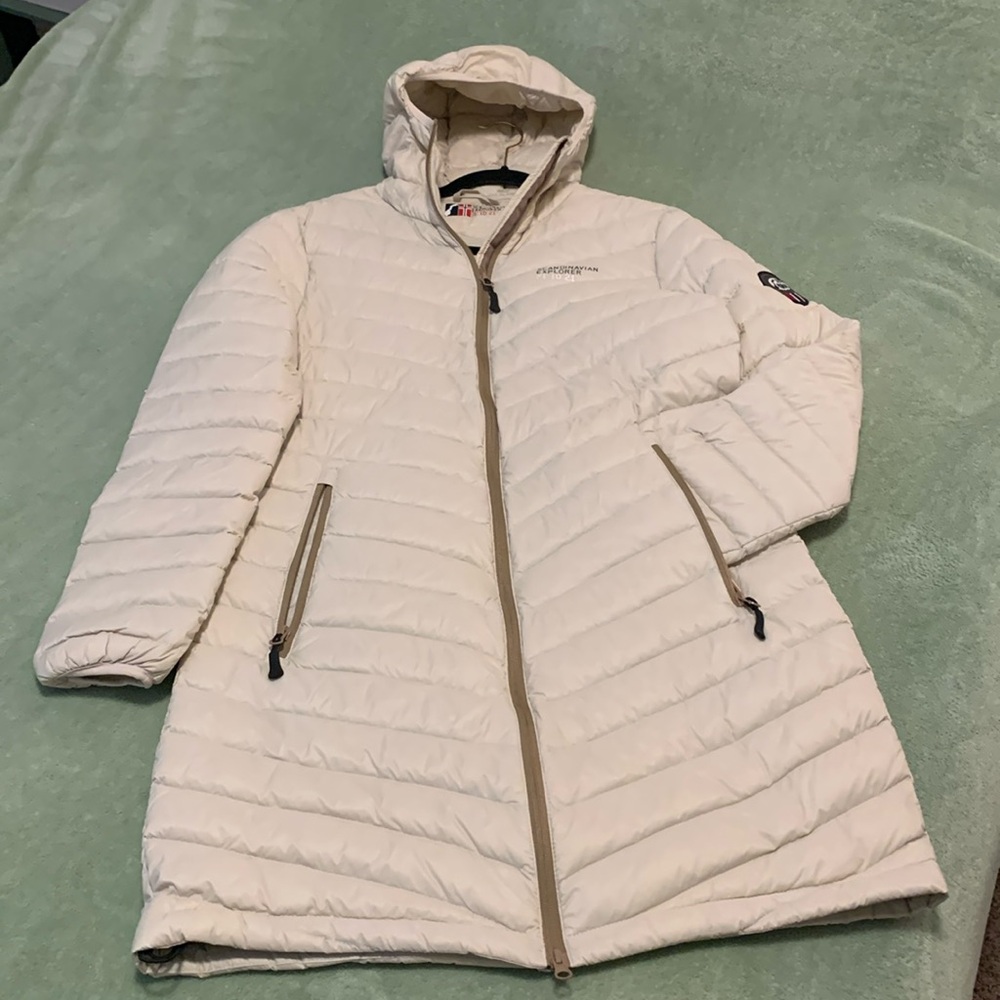 Scandinavian Explorer Women's Cream Hooded Down Puffer Coat